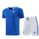 Chelsea FC, Chelsea, Stamford Bridge, Terrace Icons, Colección Icons, Camiseta Azul y Pantalón Blanco, Chelsea 26/27, Tienda Hincha Futbolero, Fútbol, Moda Retro, Coleccionismo, Ropa Exclusiva