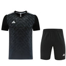 Conjunto de camiseta y pantalón corto Adidas - TIENDA HINCHA FUTBOLERO