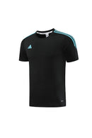 Conjunto de camiseta y pantalón corto Adidas - TIENDA HINCHA FUTBOLERO