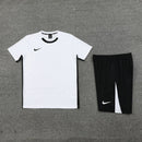 Conjunto de camiseta y pantalón corto Nike - TIENDA HINCHA FUTBOLERO