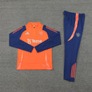 CONJUNTO LARGO MANCHESTER UNITED ENTRENAMIENTO 24/25 HOMBRE