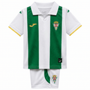 Conjunto Infantil Cordoba CF I 26/27 Camiseta y Pantalón -Cordoba CF, Cordoba, El Arcangel, La Liga Hypermotion, Spanish Football, 2026, 2027, Conjunto Infantil, Kids Kit, Youth Jersey, Camiseta y Pantalon, Primera Equipacion, Home Kit, Blanco, White, Verde, Green, Ninos, Kids, Infantil, Tienda Hincha Futbolero, Futbol Espanol