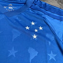 Conjunto Infantil Cruzeiro I 26/27 Camiseta y Pantalón -Cruzeiro, Cruzeiro EC, Raposa, Cabuloso, Mineirão, Infantil, Niños, Conjunto Infantil, Camiseta y Pantalón, Primera Equipación, Home Kit, Kit Completo, Cruzeiro 26/27, Tienda Hincha Futbolero, Fútbol Brasileño, kit infantil oficial