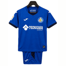Conjunto Infantil Getafe I 26/27 Camiseta y Pantalón - Getafe CF, Getafe, Coliseum, Azulones, Getafenses, Primera Equipación, Home Kit, Local, Infantil, Kids, Niños, Conjunto Infantil, Camiseta y Pantalón, Kit, Azul, Blue, Getafe 26/27, Tienda Hincha Futbolero, Fútbol Español, kit ninos oficial la liga