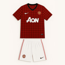 Conjunto Infantil Manchester United I 2012/13 Camiseta y Pantalón Retro - TIENDA HINCHA FUTBOLERO