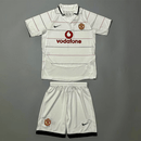 Conjunto Infantil Manchester United III 2004/05 Camiseta y Pantalón Retro - TIENDA HINCHA FUTBOLERO