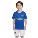 Portsmouth FC, Portsmouth, Pompey, Fratton Park, Primera Equipación, Portsmouth I, Conjunto Infantil, Kit Niños, Camiseta y Pantalón, Portsmouth 26/27, Tienda Hincha Futbolero, Fútbol Inglés, Ropa Infantil oficial
