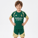 Conjunto infantil entrenamiento Real Madrid camiseta y pantalón verde y oro temporada 2026 2027 calidad 1.1 oficial, Real Madrid infantil 2026, Conjunto niño Madrid verde oro, Ropa Real Madrid niños entrenamiento, Equipación Madrid junior 26/27, Calidad 1.1 infantil, Tienda Hincha Futbolero, Regalo niño Real Madrid, Chándal corto niño Madrid 2027, Madrid Kids Green Gold.