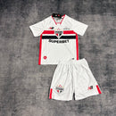 Conjunto Infantil Sao Paulo I 26/27 Camiseta y Pantalón - São Paulo, São Paulo FC, Tricolor Paulista, Soberano, MorumBIS, Infantil, Niños, Conjunto Infantil, Camiseta y Pantalón, Primera Equipación, Home Kit, Kit Completo, São Paulo 26/27, Tienda Hincha Futbolero, Fútbol Brasileño, kit infantil sao paulo titular oficial