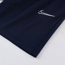 Conjunto de camiseta y pantalón corto Nike