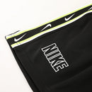 Conjunto de camiseta y pantalón corto Nike