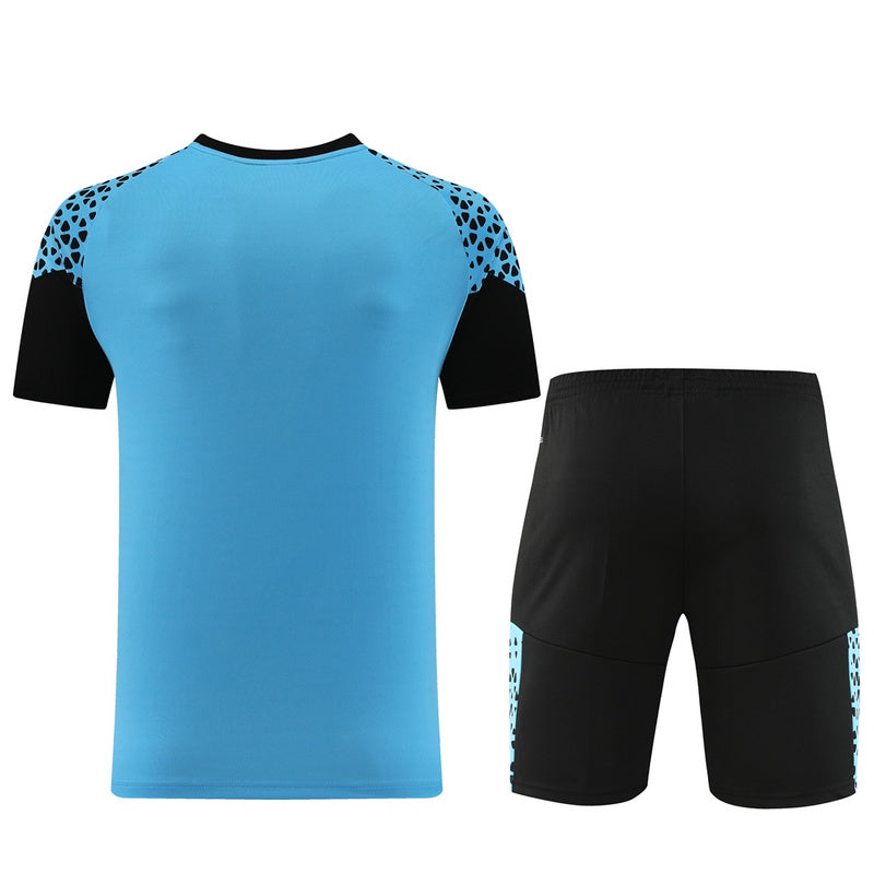 Conjunto de camiseta y pantalón corto Puma