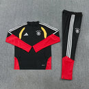 Alemania 2026, Conjunto largo Alemania, Chándal Alemania negro, Entrenamiento Alemania 26/27, Sudadera Alemania negra, Ropa Alemania barata, Calidad 1.1 Alemania, Mundial 2026, Regalo fútbol hombre, Tienda Hincha Futbolero.