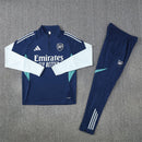 Conjunto entrenamiento hombre Arsenal FC temporada 2025 2026 oficial azul marino sudadera y pantalón técnica transpirable pro premier league gunners navy.