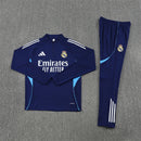 Real Madrid 2025, Conjunto largo Real Madrid, Chándal Madrid azul marino, Entrenamiento Real Madrid 25/26, Sudadera Madrid azul, Ropa Madrid barata, Calidad 1.1 Madrid, Nueva colección 2026, Regalo fútbol hombre, Tienda Hincha Futbolero.