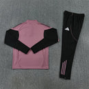 Real Madrid 2026, Conjunto largo Madrid, Chándal Madrid morado, Entrenamiento Real Madrid 26/27, Sudadera Madrid morada, Ropa Madrid barata, Calidad 1.1 Madrid, Nueva colección 2027, Regalo fútbol hombre, Tienda Hincha Futbolero.