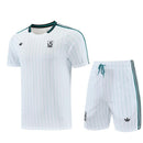 Conjunto Liverpool FC Terrace Icons 26/27 Camiseta y Pantalón - TIENDA HINCHA FUTBOLERO