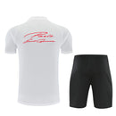 Conjunto entrenamiento Paris Saint-Germain 26/27 camiseta blanca y pantalón negro -  PSG, Paris Saint-Germain, Conjunto PSG, Entrenamiento PSG, PSG 26/27, Tienda Hincha Futbolero, Fútbol, Moda Futbolera, Ropa PSG, Camiseta PSG, Ligue 1, Conjunto Deportivo