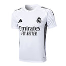 Conjunto Real Madrid 25/26 Camiseta Blanca y Pantalón Negro - TIENDA HINCHA FUTBOLERO