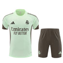Conjunto Real Madrid 25/26 Camiseta Verde y Pantalón Gris - TIENDA HINCHA FUTBOLERO