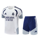Conjunto Real Madrid 26/27 Camiseta Blanca y Pantalón Azul - TIENDA HINCHA FUTBOLERO