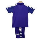 Conjunto infantil retro Fiorentina 1998 1999 primera equipación morada Nintendo calidad 1.1 premium época Gabriel Batistuta oficial, Fiorentina infantil retro, Conjunto niño Fiorentina 1998 morado, Ropa Fiorentina niños retro, Equipación Fiorentina junior 98/99, Calidad 1.1 infantil, Tienda Hincha Futbolero, Regalo niño Fiorentina fútbol, Camiseta morada Nintendo niño, Fiorentina Kids Retro 1998 Batistuta.