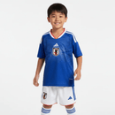 Conjunto infantil selección Japón 2026 2027 primera equipación azul samurai y pantalón blanco calidad 1.1 oficial edición Copa del Mundo, Japón infantil 2026, Conjunto niño Japón azul, Ropa selección Japón niños 2026, Equipación Japón junior 26/27, Calidad 1.1 infantil azul samurai, Tienda Hincha Futbolero, Regalo niño fútbol Japón, Camiseta azul Japón niño, Japan Kids 2026 Home.