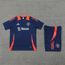 CONJUNTO CORTO MANCHESTER UNITED ENTRENAMIENTO 24/25 HOMBRE