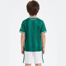 Conjunto infantil tercera equipación Liverpool FC camiseta verde y pantalón blanco temporada 2025 2026 calidad 1.1 oficial, Liverpool infantil 2025, Conjunto niño Liverpool verde, Ropa Liverpool niños, Equipación Liverpool junior 25/26, Calidad 1.1 infantil, Tienda Hincha Futbolero, Regalo niño Liverpool fútbol, Camiseta verde Liverpool niño, Liverpool Kids Third Kit.
