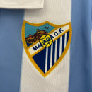 Camiseta hombre Málaga CF temporada 2012 2013 primera equipación rayas blancas y celestes retro calidad 1.1 premium Champions League Tienda Hincha Futbolero. Málaga 2012, Málaga 2013, Camiseta Málaga retro, Ropa Málaga CF clásica, Camiseta Málaga Champions, Calidad 1.1 Málaga, Isco Málaga 2013, Tienda Hincha Futbolero, Málaga Retro Jersey 12/13.