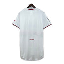 Camiseta hombre RCD Mallorca temporada 2001 2002 segunda equipación blanca detalles rojos y negros retro calidad 1.1 premium Samuel Eto'o Tienda Hincha Futbolero. Mallorca 2001, Mallorca 2002, Camiseta Mallorca retro, Ropa Mallorca clásica, Camiseta Mallorca blanca, Calidad 1.1 Mallorca, Eto'o 2002, Tienda Hincha Futbolero, Mallorca Retro Jersey 01/02 white.