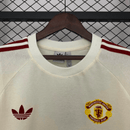 MANCHESTER UNITED CASUAL 25/26 HOMBRE - TIENDA HINCHA FUTBOLERO