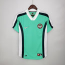 Camiseta hombre selección de Nigeria mundial 1998 primera equipación verde retro calidad 1.1 premium Super Eagles Tienda Hincha Futbolero. Nigeria 1998, Camiseta Nigeria retro, Ropa Nigeria fútbol, Camiseta Nigeria 98 verde, Calidad 1.1 Nigeria, Jay-Jay Okocha Jersey, Tienda Hincha Futbolero, Nigeria Retro Jersey 1998.