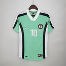 Camiseta hombre selección de Nigeria mundial 1998 primera equipación verde retro calidad 1.1 premium Super Eagles Tienda Hincha Futbolero. Nigeria 1998, Camiseta Nigeria retro, Ropa Nigeria fútbol, Camiseta Nigeria 98 verde, Calidad 1.1 Nigeria, Jay-Jay Okocha Jersey, Tienda Hincha Futbolero, Nigeria Retro Jersey 1998.