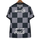 Camiseta hombre club Olimpia temporada 2026 2027 segunda equipación negra detalles blancos calidad 1.1 premium Tienda Hincha Futbolero. Olimpia 2026, Camiseta Olimpia negra, Olimpia 2027, Ropa Olimpia paraguayo, Camiseta alternativa Olimpia, Calidad 1.1 Olimpia, Rey de Copas, Tienda Hincha Futbolero, Olimpia Away Jersey 26/27.