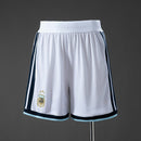 Pantalón corto hombre selección Argentina temporada 2026 2027 color blanco versión jugador ajuste slim fit escudo termosellado calidad 1.1 OFICIAL, Argentina 2026, Pantalón corto Argentina blanco, Short Argentina versión jugador, AFA 2027, Ropa oficial Argentina barata, Calidad 1.1 Argentina, Mundial 2026, Tienda Hincha Futbolero, Argentina White Player Shorts.