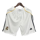 Pantalón corto hombre Real Madrid primera equipación temporada 2025 2026 blanco calidad 1.1 oficial, Real Madrid 2026, Pantalón Real Madrid 25/26, Short blanco Real Madrid, Ropa barata Real Madrid, Calidad 1.1 Madrid, Moda deportiva 2026, Tienda Hincha Futbolero, Hala Madrid, Bloke Core España, Equipación oficial Madrid.