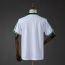 Polo oficial del Racing de Santander temporada 2026 2027 color blanca para hombre de Tienda Hincha Futbolero, Polo Racing Santander 26/27, Ropa Racing Santander, Comprar polo Racing blanca, Racinguistas, El Sardinero, Fútbol español, Camisetas fútbol 2027, Racing de Santander oficial, Moda deportiva Racing.