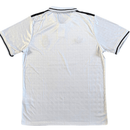 Polo hombre Real Madrid casual blanco temporada 2025 2026 calidad 1.1 oficial, Real Madrid polo 2025, Camiseta polo blanca Madrid, Polo Real Madrid hombre, Ropa casual Real Madrid, Calidad 1.1 Merengue, Tienda Hincha Futbolero, La Liga 2026 lifestyle, Bloke Core elegante, Regalo hombre Real Madrid, Polo blanco 25/26.