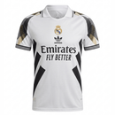Polo hombre Real Madrid temporada 2025 2026 edición especial blanca versión jugador auténtica escudo termosellado calidad 1.1 oficial, Real Madrid 2025, Polo Madrid jugador, Madrid Edición Especial 25/26, Polo Real Madrid blanca, Ropa barata Real Madrid, Calidad 1.1 Madrid, Moda madridista 2026, Tienda Hincha Futbolero, Hala Madrid, Bloke Core Madrid.