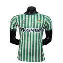 Real Betis 2026, Camiseta Betis jugador, Camiseta Betis authentic, Ropa oficial Real Betis, Jersey Betis 25/26, Camiseta verde y blanca, Regalo fútbol hombre Betis, Camiseta Benito Villamarín, Bloke Core kit, Comprar camiseta barata, Tienda Hincha Futbolero.