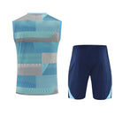 Real Madrid 2026, Conjunto entrenamiento Madrid, Camiseta sin mangas Real Madrid, Short azul marino Madrid, Ropa oficial Real Madrid, Jersey Madrid 25/26 azul, Regalo fútbol hombre Madrid, Kit entrenamiento Valdebebas, Bloke Core fitness, Comprar conjunto barato, Tienda Hincha Futbolero.