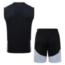 Conjunto entrenamiento Real Madrid 2026 2027 hombre sin mangas negro camiseta y pantalón corto escudo oficial Madrid entrenamiento Pro 26/27