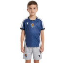 Real Sociedad 2026 infantil, Conjunto niño Real Sociedad, Camiseta visitante Real Sociedad niño, Short Real Sociedad infantil, Ropa oficial Real Sociedad kids, Kit fútbol niño 25/26, Regalo fútbol infantil Real Sociedad, Equipación La Liga niño, Comprar conjunto barato, Tienda Hincha Futbolero.
