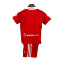 Conjunto infantil Sevilla FC equipación 2025 2026 niños kit completo camiseta roja y pantalón corto oficial fútbol niños sevillistas 25/26.