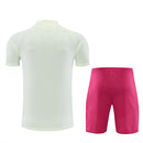 Conjunto Real Madrid 26/27 Camiseta Blanca y Pantalón Rosa