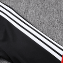 Sudadera hombre Selección Alemania temporada 2026 2027 color negro detalles bandera rojo amarillo blanco oficial fútbol técnica transpirable mundial.
