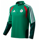 Sudadera hombre selección Argelia temporada 2025 2026 verde entrenamiento calidad 1.1 premium oficial fennecs. Argelia 2025, Sudadera Argelia verde, Ropa Argelia barata, Entrenamiento Argelia 25/26, Calidad 1.1 Argelia, CAF Gear, Tienda Hincha Futbolero, Algeria Green Training.