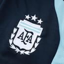 Sudadera hombre selección Argentina temporada 2026 2027 color azul marino oficial fútbol AFA técnica transpirable entrenamiento mundial 3 estrellas navy.