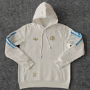 Argentina 2026, Sudadera Argentina blanca, Hoodie AFA 2026, Ropa oficial Argentina, Sudadera Messi 2026, Regalo fútbol hombre Argentina, Buzo Argentina oficial blanco, Indumentaria técnica selecciones, Argentina lifestyle kit 2026, Comprar ropa Argentina barata.